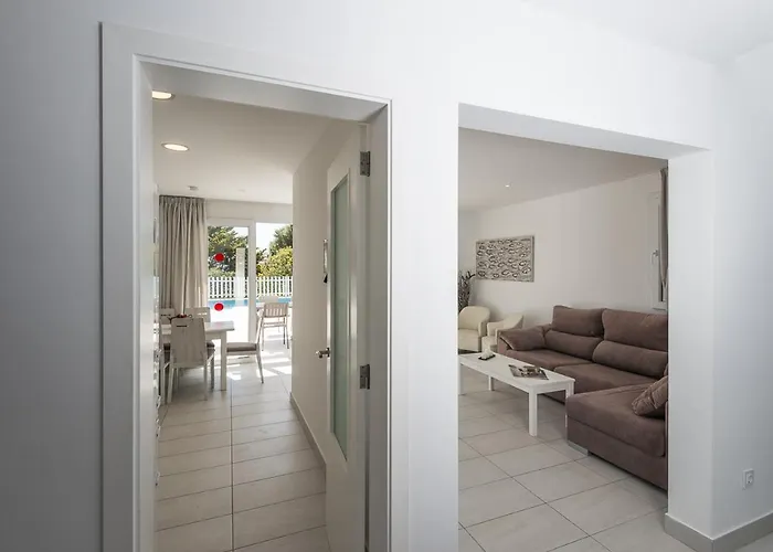 Villas Calan Bosch Feli קאלאן בוש